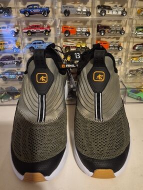 B96 AND1 Men’s Gray Slip-On Athletic Sneakers new with tags size 13